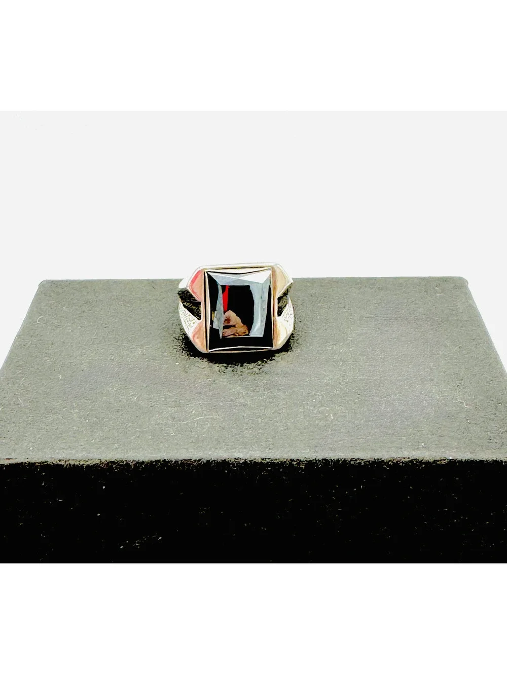 Rare Santo Domingo Juan Pedro Garcia man's sterling silver hematite signet ring